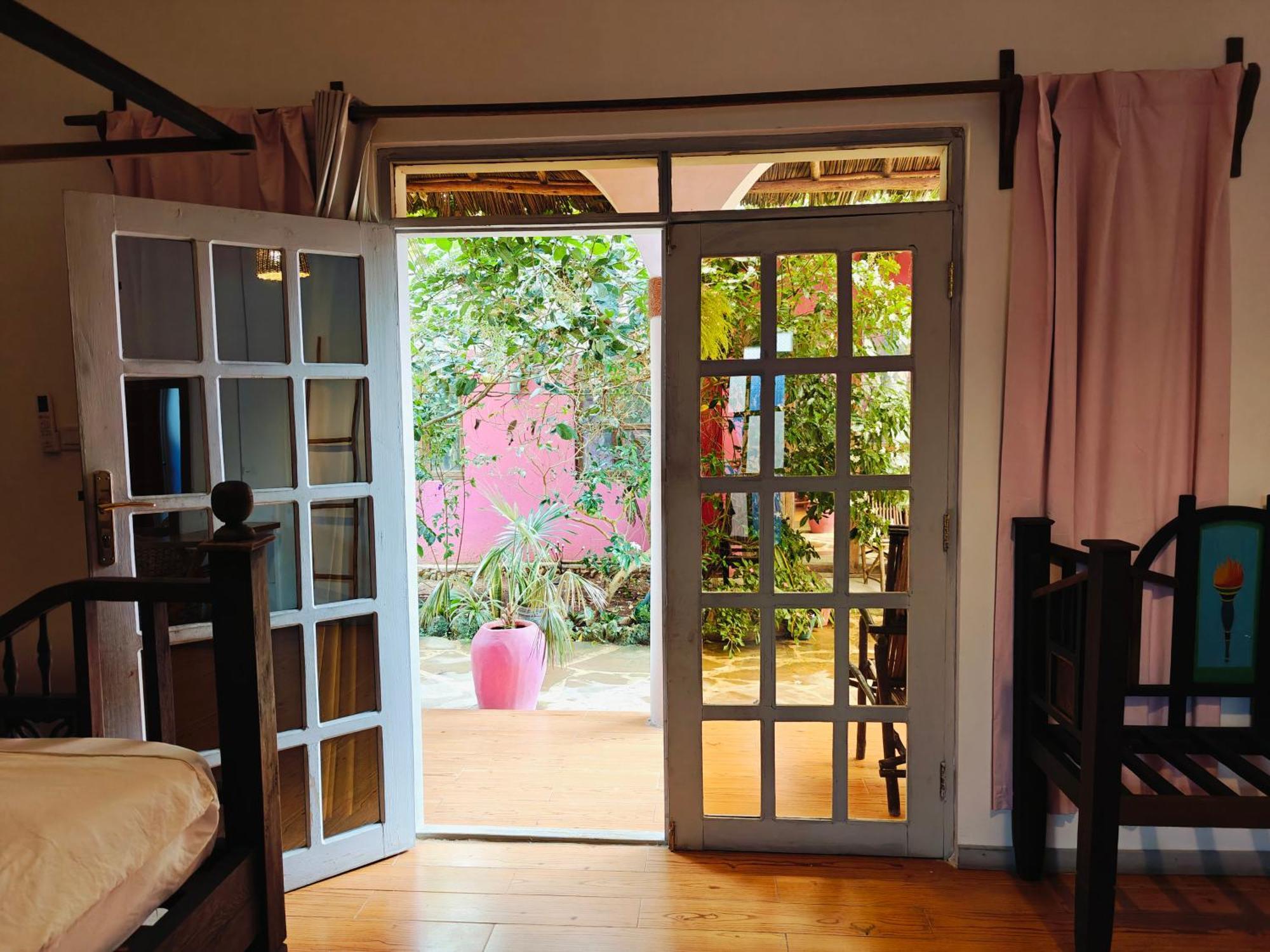 Nungwi Roses Villa Екстериор снимка